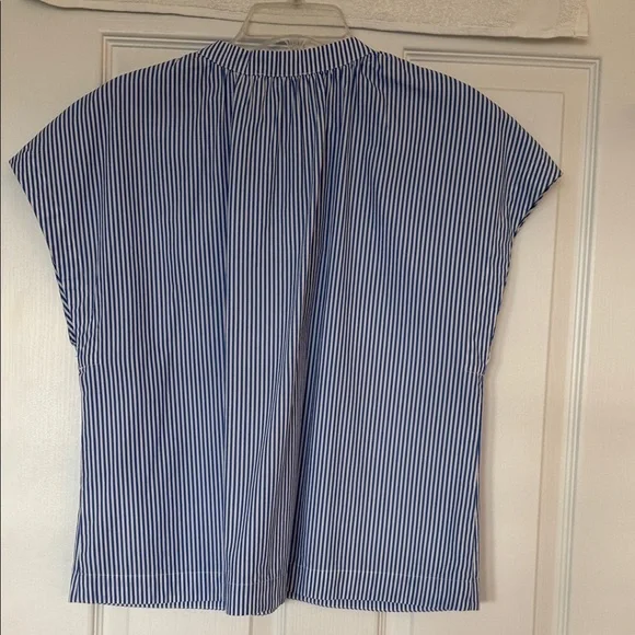 Evereve Navy & White Stripe Cap Sleeve Button Down Top 100% cotton - Size Large - Picture 5 of 6